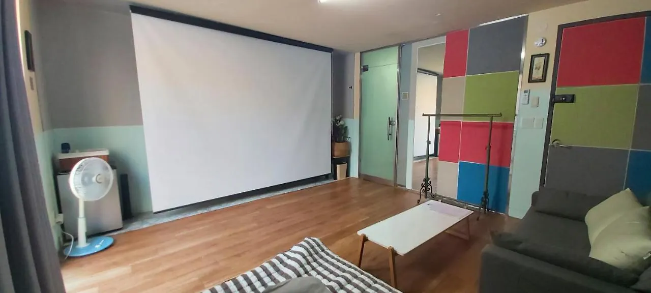 Buzz Guesthouse Hostel Σεούλ Νότια Κορέα